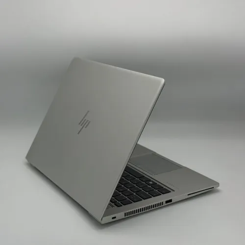 HP ELITEBOOK 830 G6 / 8th I5-8265U / 16GO DDR4 / 256SSD / 13.3  FHD
