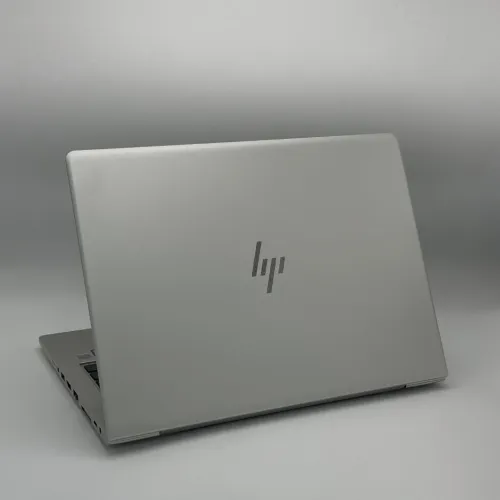 HP ELITEBOOK 830 G6 / 8th I5-8265U / 16GO DDR4 / 256SSD / 13.3  FHD