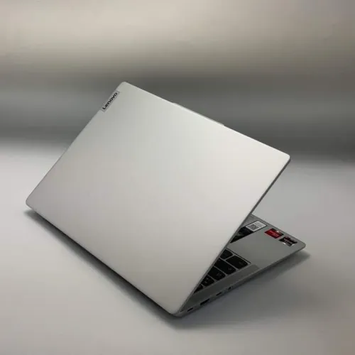 LENOVO IDEAPAD SLIM 3 14 OLED / AMD RYZEN 7 7730U / 16Go DDR4 / 1TO SSD / 14 FHD+ OLED