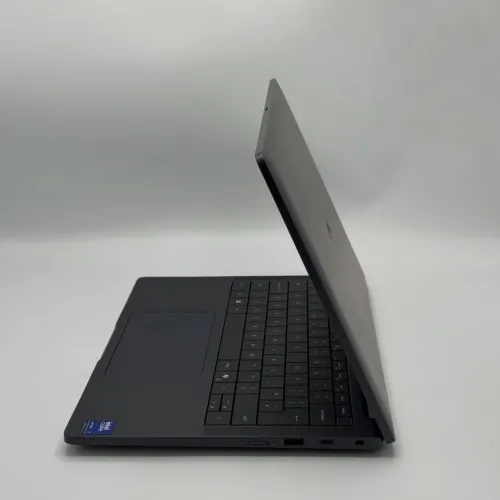 DELL PRO 14 PREMIUM / Core Ultra 7 268V / 32Go DDR5 / 512Go SSD NVMe