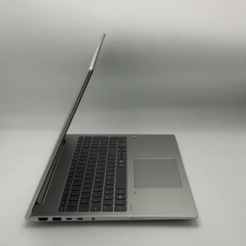 HP ProBook 4 G1ah 16 / Ryzen 5 AI / 16Go DDR5 / 512Go SSD NVMe Gen4 / 16 FHD+