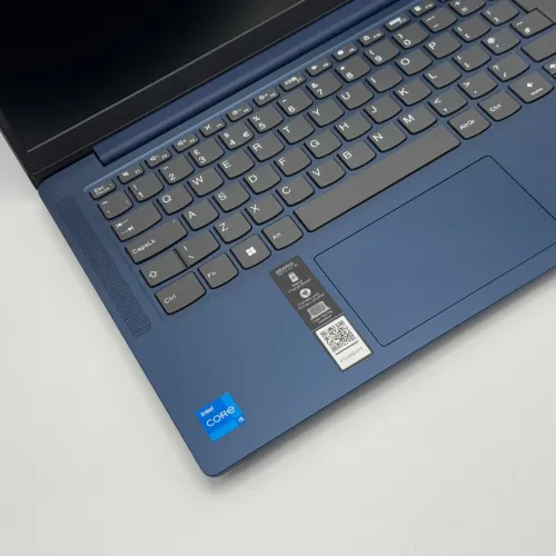 LENOVO IDEAPAD SLIM 3i / 12th I5-12450H / 16Go DDR5 / 512SSD /14 FHD