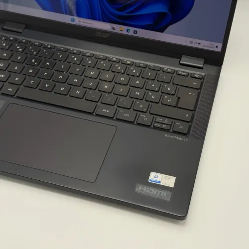 Acer TravelMate P6 / i7-1355U / 32 Go / 1 To SSD / OLED 90Hz