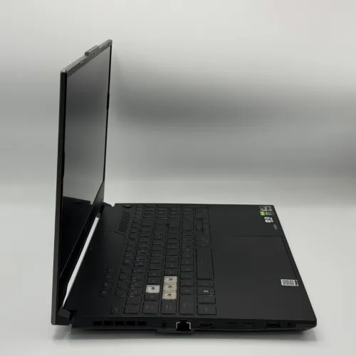 ASUS TUF Gaming F15 FX507ZM / Ryzen 7 6800H / 16Go DDR5 / 512Go SSD / RTX 3060 / 15.6 FHD 144Hz