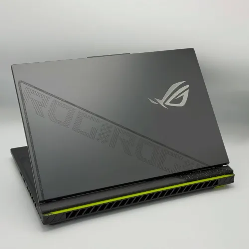 ASUS ROG Strix G16 G614 / i9-13980HX / RTX 4060 / 240Hz