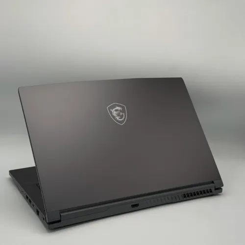 MSI Thin 15 B13VF / Core i5-13420H / RTX 4060 / 16 Go RAM