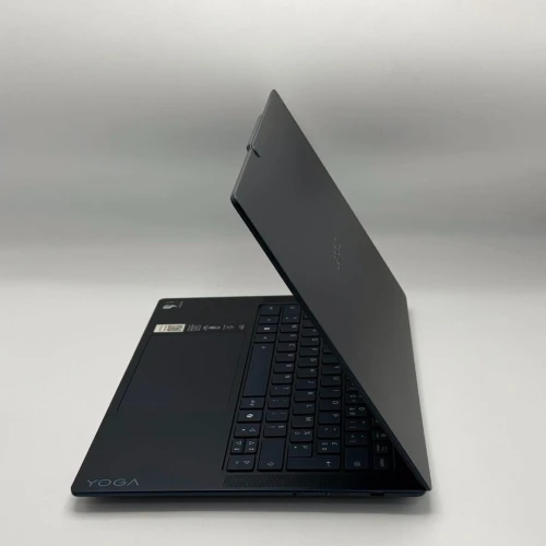 Lenovo Yoga 7x / Snapdragon X Plus / 32 Go / 512 Go SSD / OLED 3K