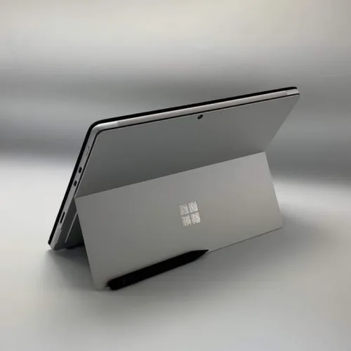 MICROSOFT SURFACE PRO 8 Avec STYLET / 11th I5-1135G7 / 8GO LPDDR4X / 256SSD / 13.4 3K