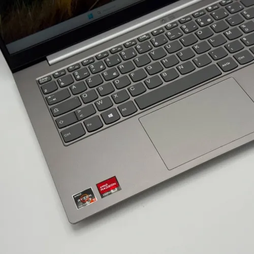 Lenovo ThinkBook 14 G3 / Ryzen 5 5500U / 16 Go DDR4 / 512 Go SSD / 14 FHD