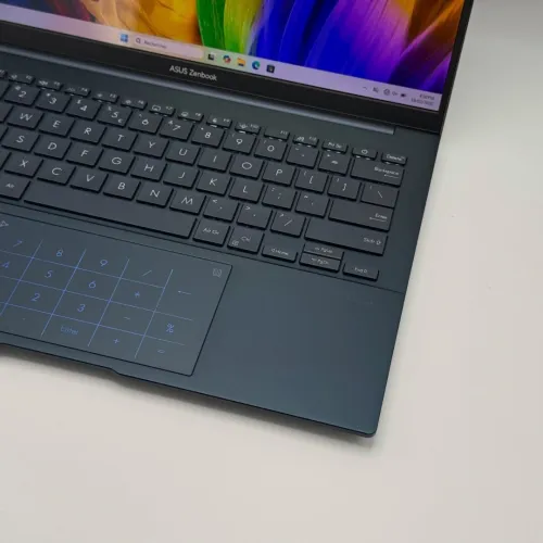 ASUS Zenbook 14 UX3405 / Intel Ultra 7 155H / 16 Go / 1 To SSD / 14 OLED