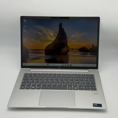 HP EliteBook 640 G11 Tactile / Intel Ultra 5 135U / 16 Go / 512 Go SSD / 14 FHD+