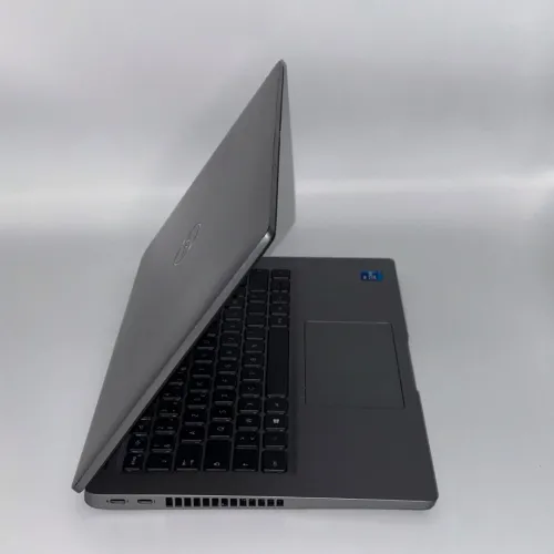 DELL LATITUDE 5420 / 11th I7-1185G7 / 16Go DDR4 / 256Go SSD / 14 FHD