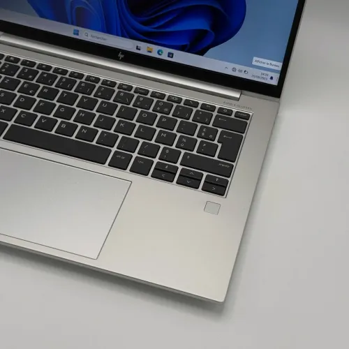 HP ELITEBOOK 845 G10 / AMD RYZEN 5 PRO 7450U / 16Go DDR5 / 512SSD / 14 FHD+