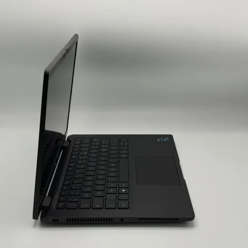 Dell Latitude 7420 Carbone / i7-1185G7 / 16Go DDR4x / 512Go SSD / 14 FHD
