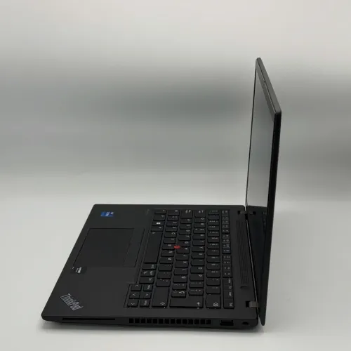 Lenovo ThinkPad T14 / i7-1260P / 16 Go DDR4 / 512 Go SSD / 14 FHD