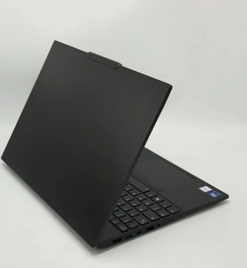 LENOVO THINKPAD E16 GEN 3 / Core Ultra 5 255U / 16Go DDR5 / 512Go SSD NVMe