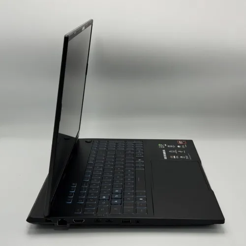 ASUS TUF A16 / RYZEN 7 260 / RTX 5060 8Go / 16Go DDR5 / 1To SSD / 16 QHD+ 165Hz