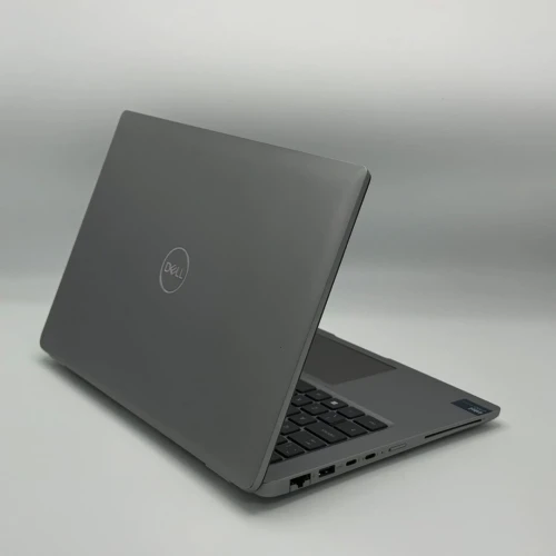 DELL LATITUDE 5450 / ULTRA 7 165U Vpro / 32Go DDR5 / 512SSD / 14 FHD
