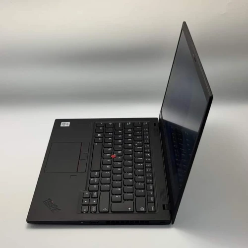 LENOVO THINKPAD X1 CARBON GEN 8 / 10th i5-10210U / 8GO DDR4 / 256GO SSD / 14 FHD