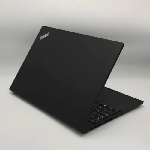 LENOVO THINKPAD T15 / 10th I7-10510U / 16Go DDR4 / 512SSD / 15.6 FHD