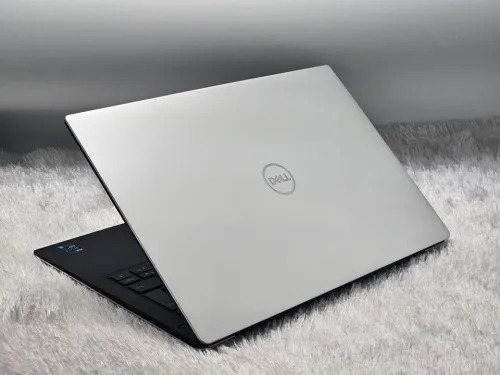 DELL XPS 13 9305 / 11th i7-1165G7 / 16Go DDR4 / 512GO SSD / 13.3" FHD