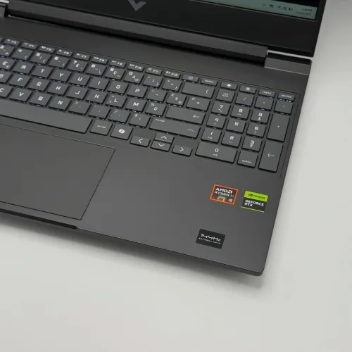 HP Victus Gaming 15 / Ryzen 5 AI 340W / 16 Go DDR5 / 512 Go SSD / RTX 5050 8 Go / 15.6 FHD 144 Hz