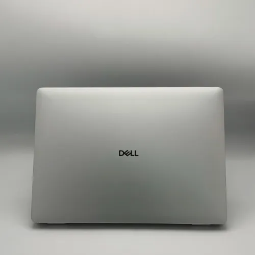 Dell Pro Plus 14 / Ultra 5 235U vPro / 16 Go DDR5 / 512 Go SSD / 14 FHD+