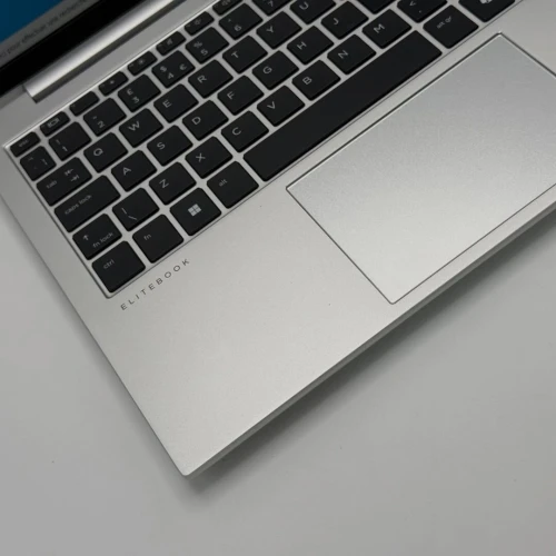 HP ELITEBOOK 830 G11 Tactile / Ultra 7 165U vPro / 32Go DDR5 / 1To SSD / 13.3 FHD+