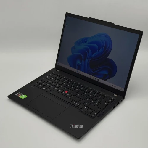 Lenovo ThinkPad X13 Gen 4 Magnesium / Ryzen 5 Pro 7540U / 32 Go DDR5 / 512 Go SSD / 13.3 FHD+