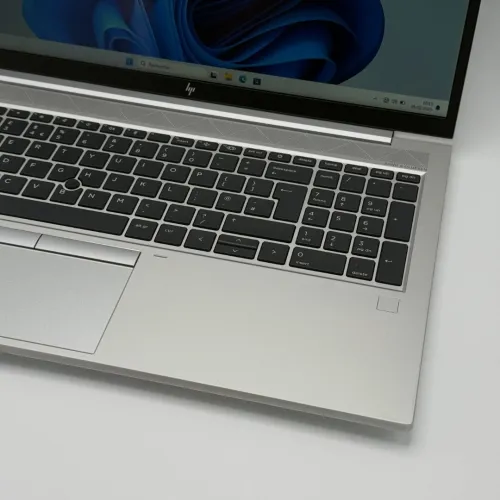HP EliteBook 855 G8 Tactile / Ryzen 5 Pro 5650U / 16 Go DDR4 / 15.6 FHD