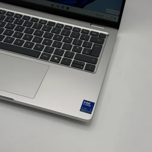 DELL PRO 14 / ULTRA 7 265U / 16Go DDR5 / 512SSD / 14 FHD+