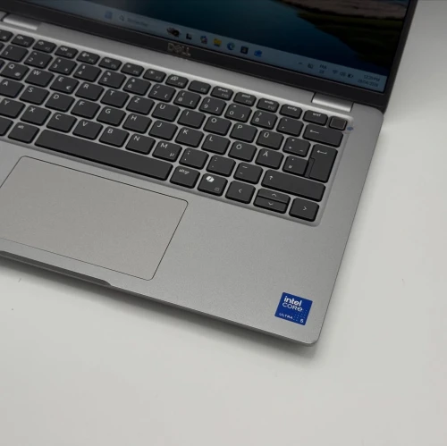 Dell Latitude 5450 / Ultra 5 135U / 16 Go DDR5 / 256 Go SSD / 14 FHD