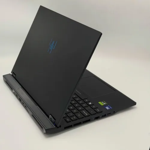 Acer Predator Helios Neo 16 AI / Core Ultra 9 275HX / RTX 5070 / 32 Go DDR5