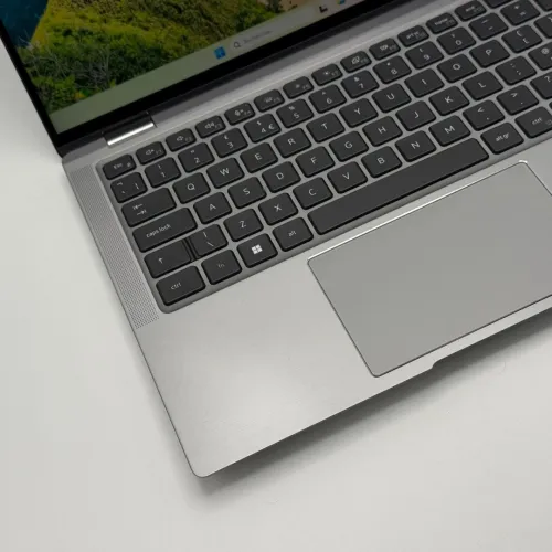 Dell Latitude 9420 x360 / i7-1185G7 / 32 Go / 512 Go SSD / QHD+ Tactile