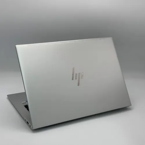 HP ELITEBOOK 840 G10 / 13th I5-1335U / 16Go DDR5 / 512SSD / 14 FHD+