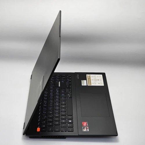 ASUS VIVOBOOK S16 OLED Convertible x360 / 13th RYZEN 7 7 7730U / 16GO DDR4 /1TO SSD 16" FHD+ TACTILE