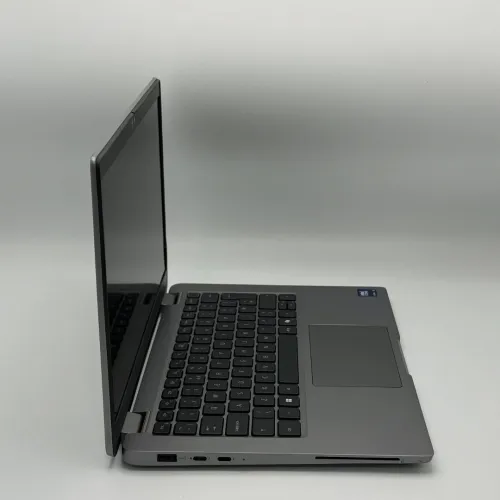 DELL LATITUDE 5350 / UTRA 5 125U / 16Go DDR5x / 512SSD / 13.3 FHD