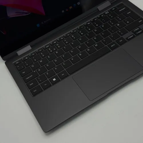 Samsung Galaxy Book3 360 / i5-1340P / 16 Go DDR4X / 512 Go SSD / OLED x360