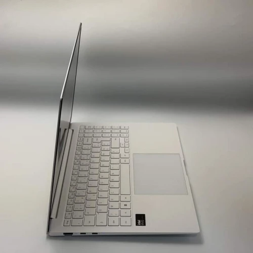 SAMSUNG GALAXY BOOK PRO 4 / 14th ULTRA 7 155H / 16Go DDR5 / 512SSD / AMOLED 15.6