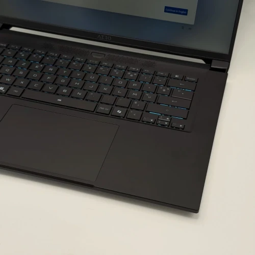 GIGABYTE AERO X16 Copilot+ PC Neuf