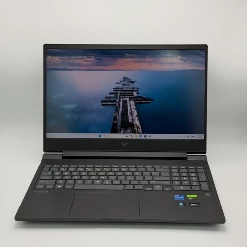 HP Victus 16  / i7-13620H / 16 Go DDR5 / 512 Go SSD / RTX 4060 8Go / 16.1 FHD 165hz