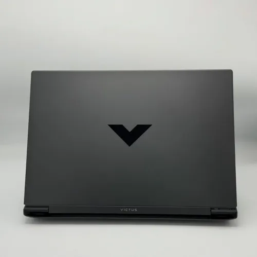 HP Victus 16 / i7-13620H / 16 Go DDR5 / RTX 4060 / 165Hz