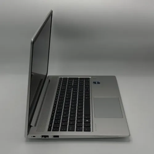 HP ELITEBOOK 650 G10 / 13th I5-1335U / 16Go DDR4 / 256SSD / 15.6 FHD