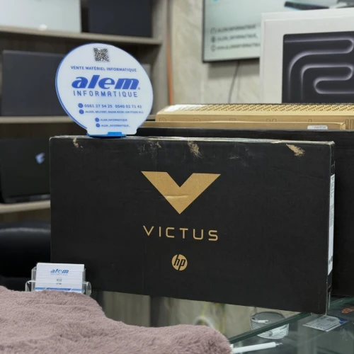 HP Victus 15 / i7-13620H / RTX 5060 / 144Hz