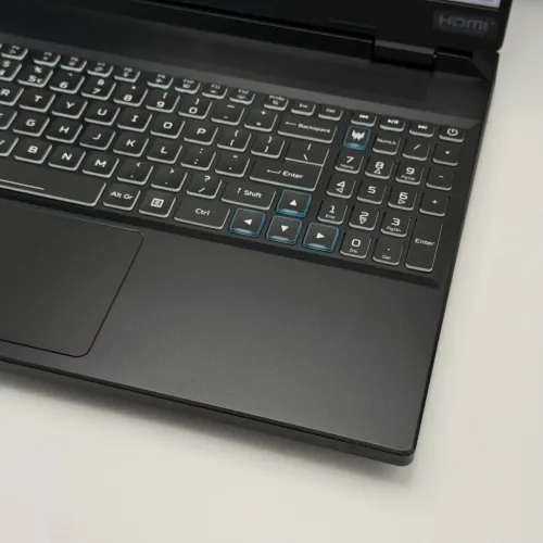 Acer Predator Helios Neo 16 / i9-13900HX / RTX 4060 / QHD+ 165Hz