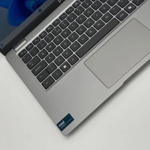 DELL LATITUDE 5450 / ULTRA 7 165U Vpro / 32Go DDR5 / 512SSD / 14 FHD