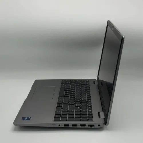 Dell Latitude 5540 / i5-1345U / 16Go DDR4 / 256Go SSD / 15.6 FHD Tactile