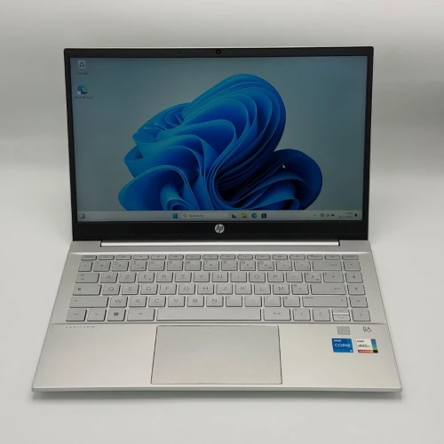 HP PAVILION 14 / 12th I5-1235U / 8Go DDR4 / 256SSD / 14 FHD