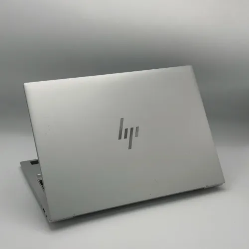 HP EliteBook 830 G11 / Ultra 7 155U Evo Edition / 16 Go DDR5 / 512 Go SSD / 13.3 FHD+