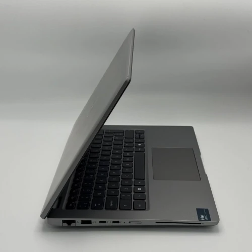 DELL LATITUDE 5450 / ULTRA 7 165U Vpro / 16Go DDR5 / 512SSD / 14 FHD